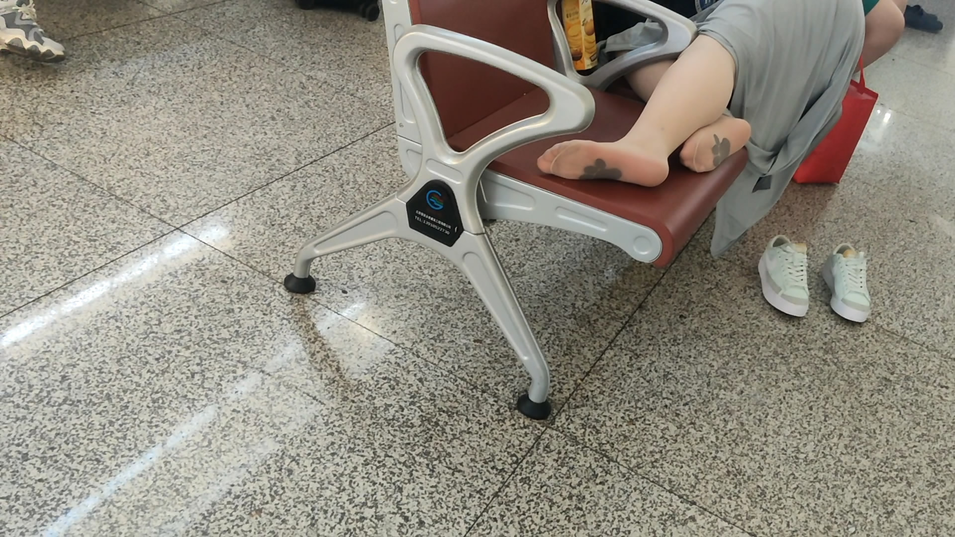 2.JPG